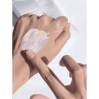 ضد آفتاب ضد لک سنتلا Tone Brightening