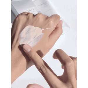 ضد آفتاب ضد لک سنتلا Tone Brightening
