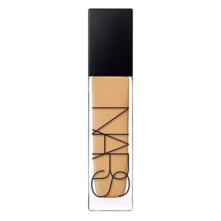 کرم پودر نارس Natural Radiant Longwear