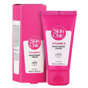 کرم مرطوب کننده اسکین شیک Vitamin E