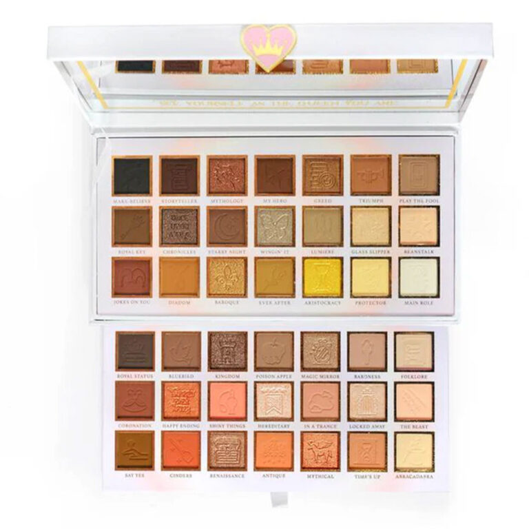 پالت سایه دو طبقه پی لوئیس The Crown Fits