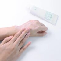 ژل شوینده احیا کننده دکتر آلتیا green relief amino