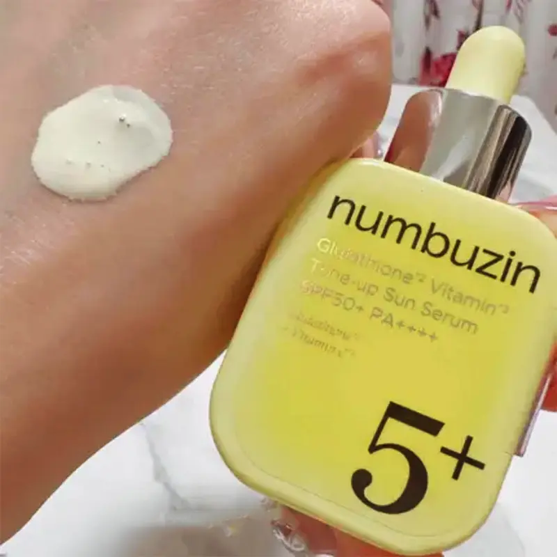 Numbuzin No.5 Glutathione Vitamin Tone up Sun Serum texture garnimarket.net