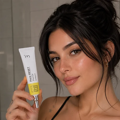 آمپول کوچک کردن منافذ نامبوزین شماره3 Numbuzin No.3 Pore Reset Ampoule راهکاری تخصصی برای پوست صاف، یکدست و منافذ کمتر